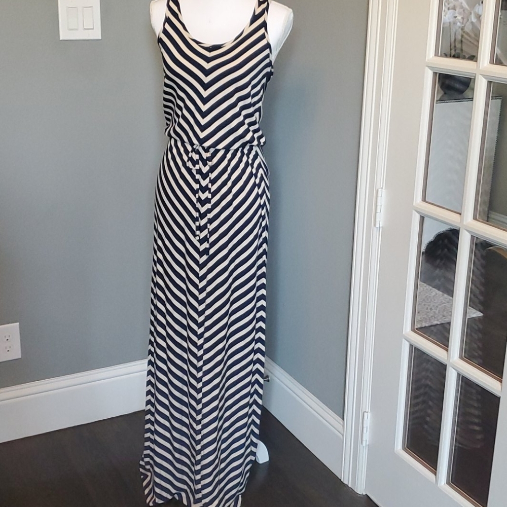 Nordstrom Carlson navy khaki chevron striped maxi